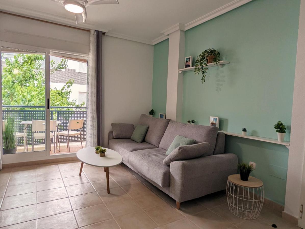 Apartamento Las Palmeras - Con Terraza, Barbacoa, Aire Acondicionado Y A 250M De La Playa! Los Alcázares Екстериор снимка