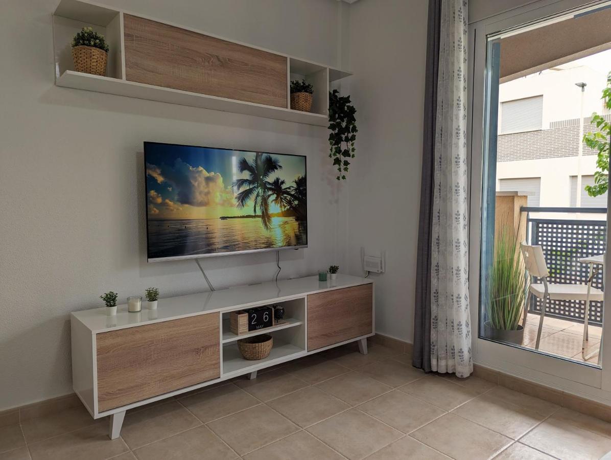 Apartamento Las Palmeras - Con Terraza, Barbacoa, Aire Acondicionado Y A 250M De La Playa! Los Alcázares Екстериор снимка